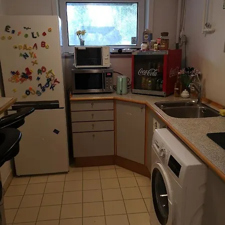 דירה Family House With Private Garden *